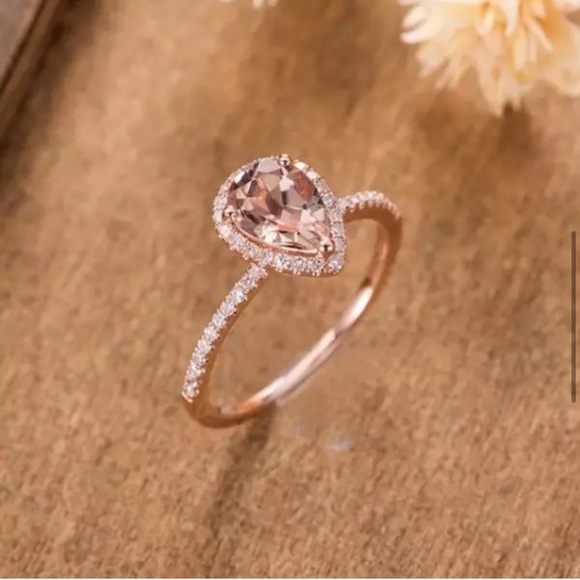 3.44Ct Pear Cut Morganite Solitaire Rose Gold Ring - Picture 9 of 16